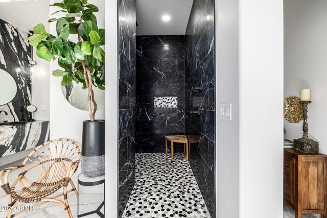 6157 E BROADWAY Avenue, Apache Junction, AZ 85119