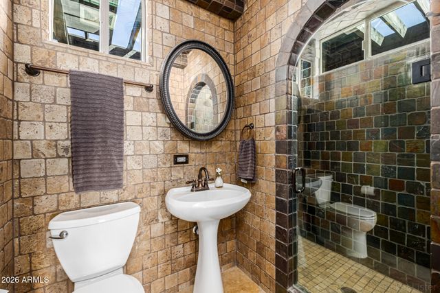 6157 E BROADWAY Avenue, Apache Junction, AZ 85119