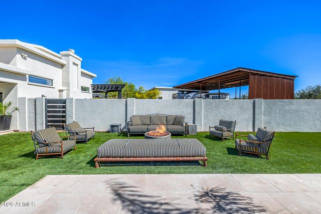 6157 E BROADWAY Avenue, Apache Junction, AZ 85119