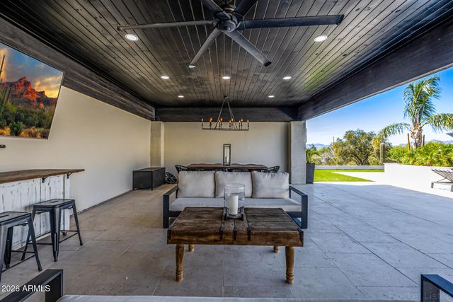 6157 E BROADWAY Avenue, Apache Junction, AZ 85119