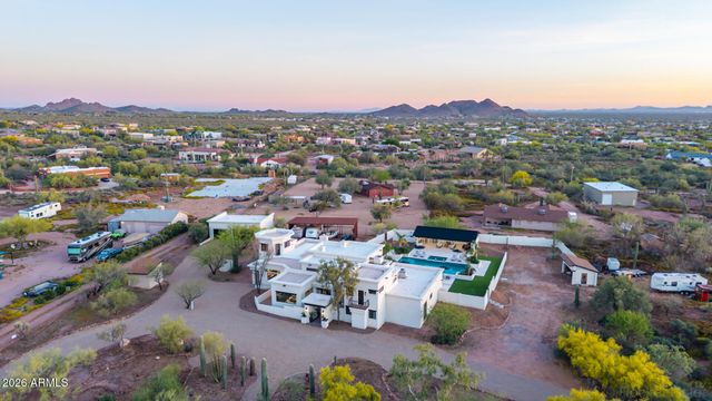 6157 E BROADWAY Avenue, Apache Junction, AZ 85119