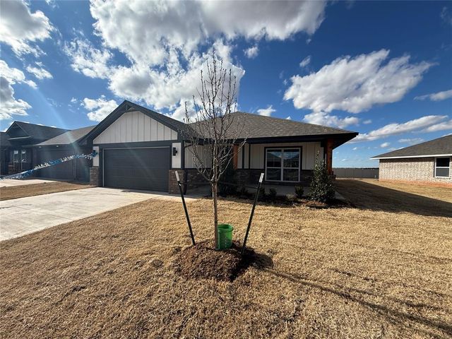 18221 Austin Court, Edmond, OK 73012