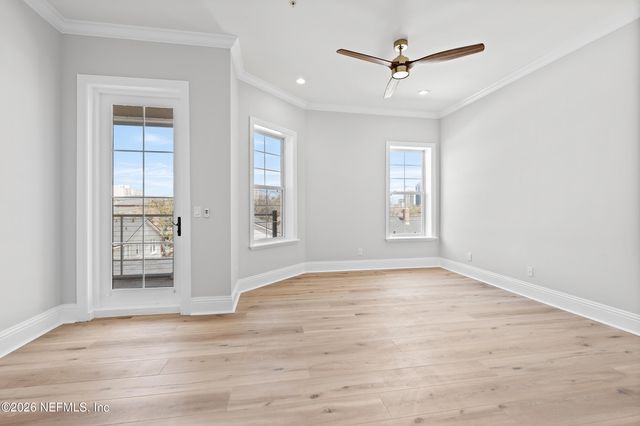 1616 RIVER Road 103, Jacksonville, FL 32207