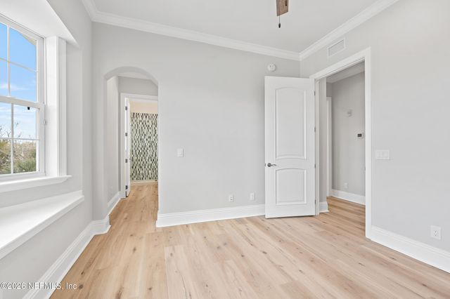 1616 RIVER Road 103, Jacksonville, FL 32207