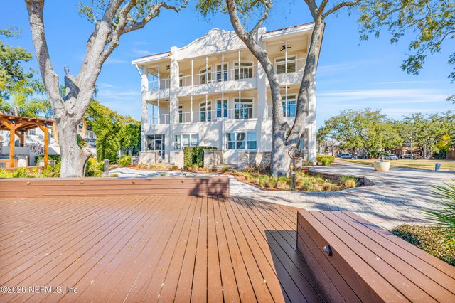 1616 RIVER Road 103, Jacksonville, FL 32207