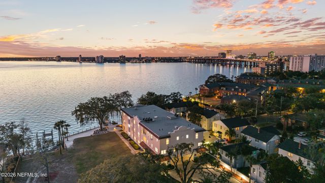 1616 RIVER Road 103, Jacksonville, FL 32207