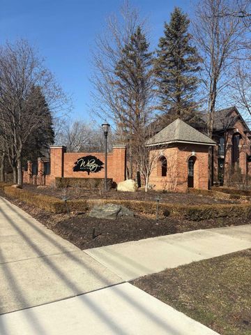 10505 Excalibur Drive, Shelby Twp, MI 48315