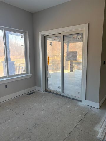 10505 Excalibur Drive, Shelby Twp, MI 48315