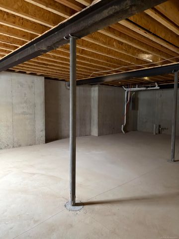 10505 Excalibur Drive, Shelby Twp, MI 48315