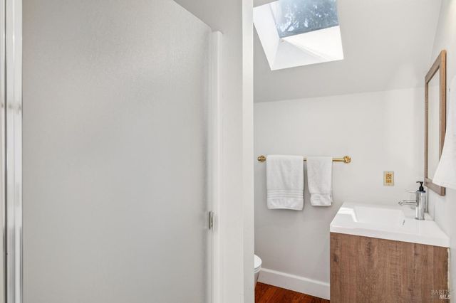 24 Mooring Rd, San Rafael, CA 94901