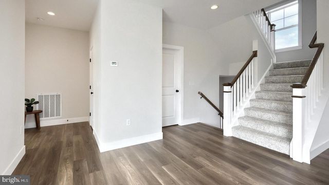 15 VISTA CT, Lititz, PA 17543