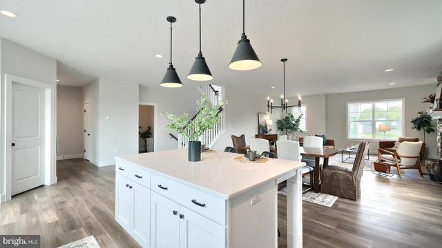 15 VISTA CT, Lititz, PA 17543