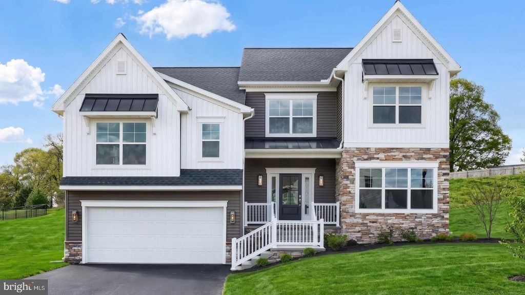 15 VISTA CT, Lititz, PA 17543
