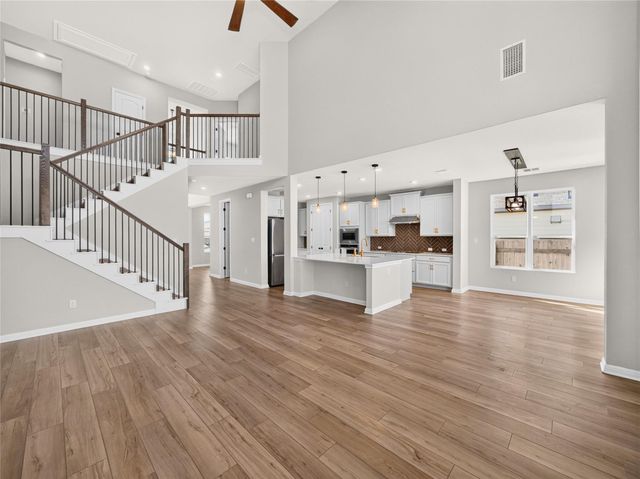 311 Bear Oak ST, Hutto, TX 78634