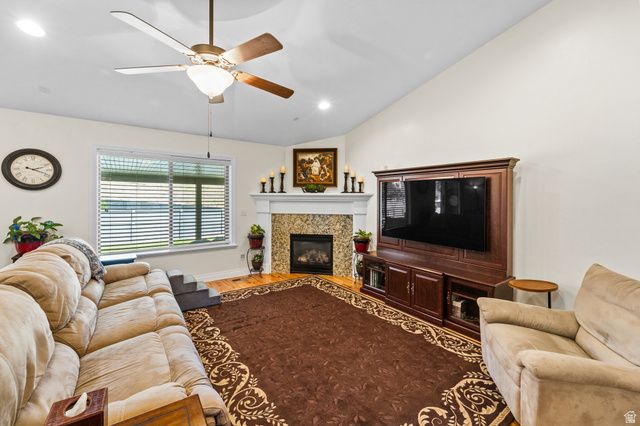 8768 N DURHAM CT, Eagle Mountain, UT 84005