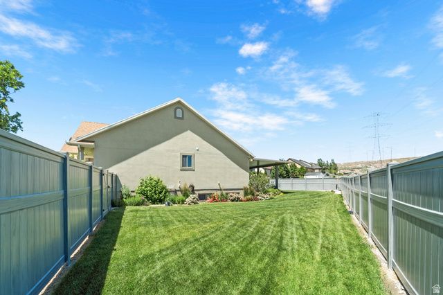8768 N DURHAM CT, Eagle Mountain, UT 84005