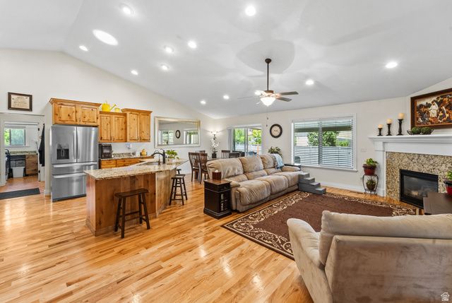 8768 N DURHAM CT, Eagle Mountain, UT 84005