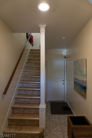 695 Clifton Ave, Newark City, NJ 07104