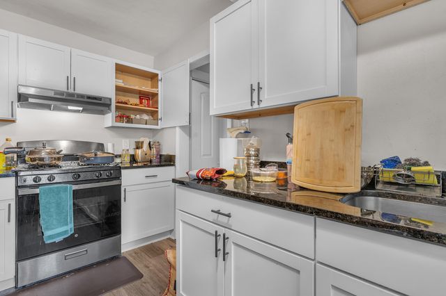 6803 Schneider Avenue, Hammond, IN 46323