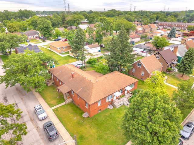 6803 Schneider Avenue, Hammond, IN 46323
