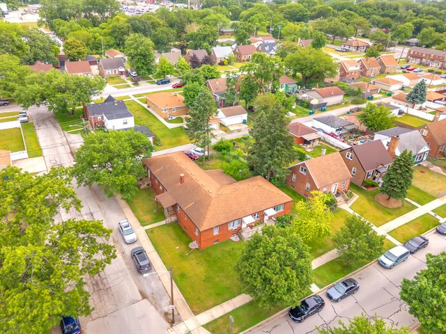6803 Schneider Avenue, Hammond, IN 46323