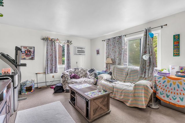 6803 Schneider Avenue, Hammond, IN 46323