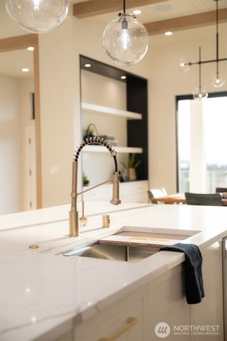 5414 Lasiandra Drive, Blaine, WA 98230