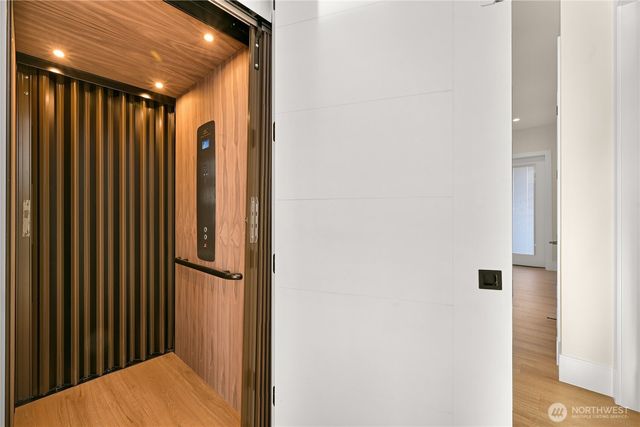 5414 Lasiandra Drive, Blaine, WA 98230