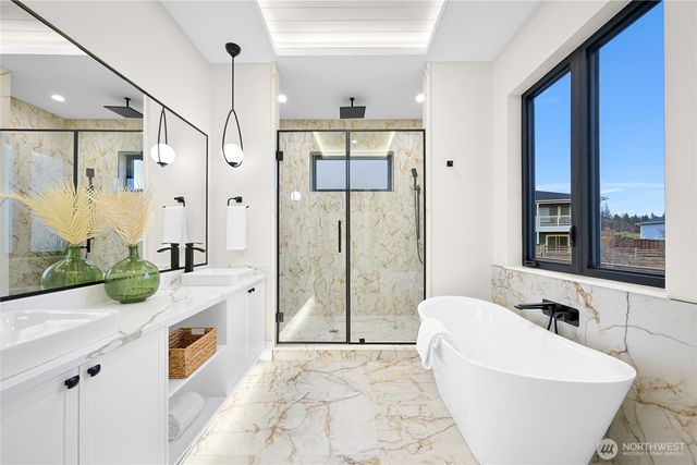 5414 Lasiandra Drive, Blaine, WA 98230