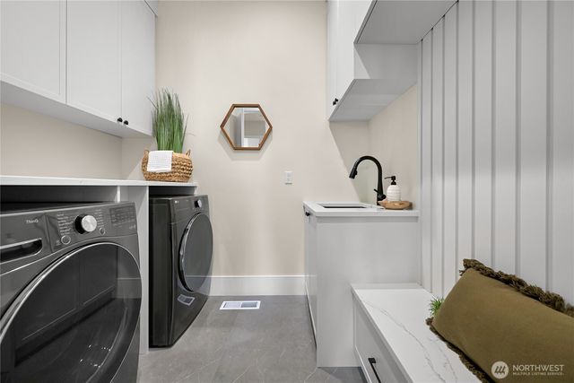 5414 Lasiandra Drive, Blaine, WA 98230