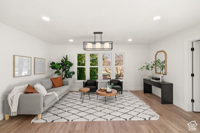 567 S 8850 E, Huntsville, UT 84317