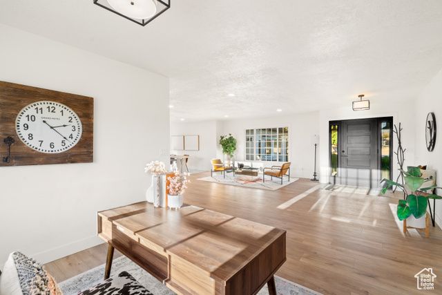 567 S 8850 E, Huntsville, UT 84317