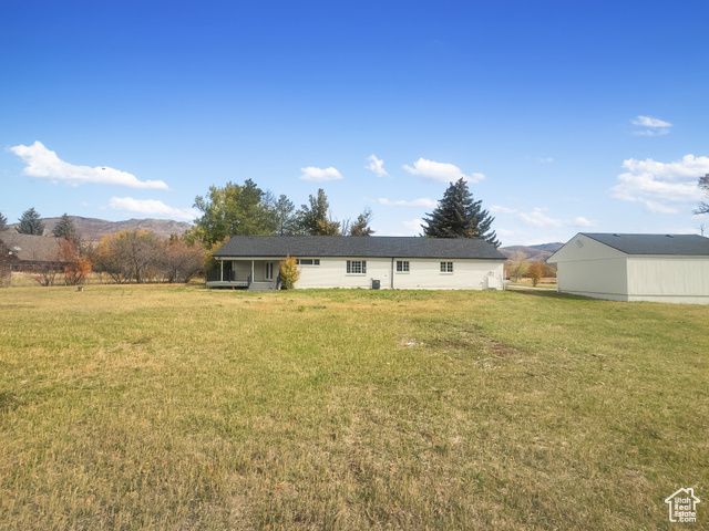 567 S 8850 E, Huntsville, UT 84317