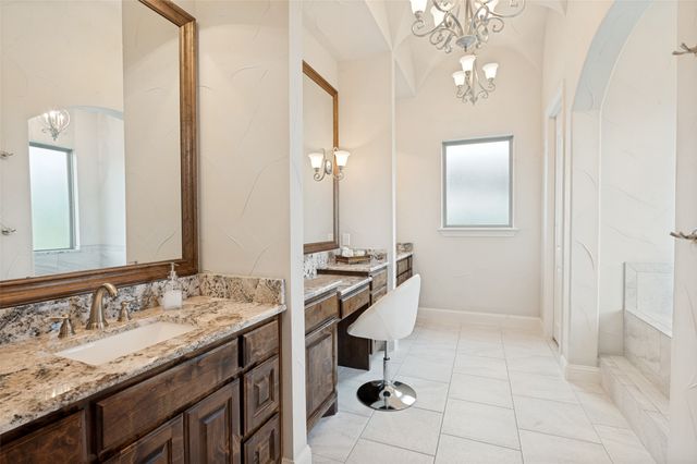 312 Angelina Drive, Aledo, TX 76008