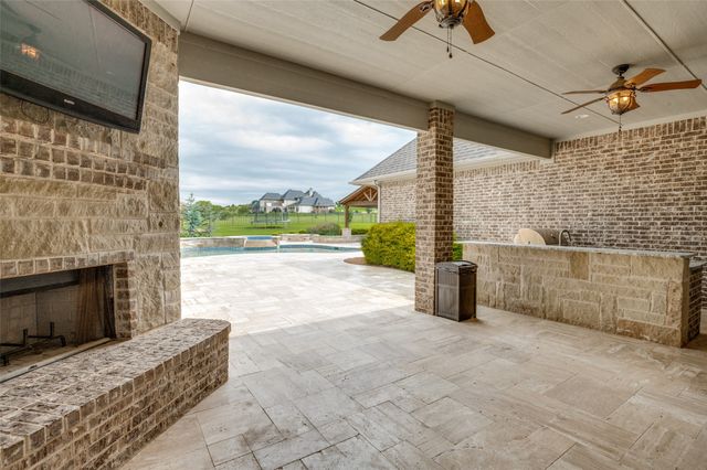 312 Angelina Drive, Aledo, TX 76008