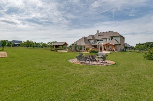 312 Angelina Drive, Aledo, TX 76008