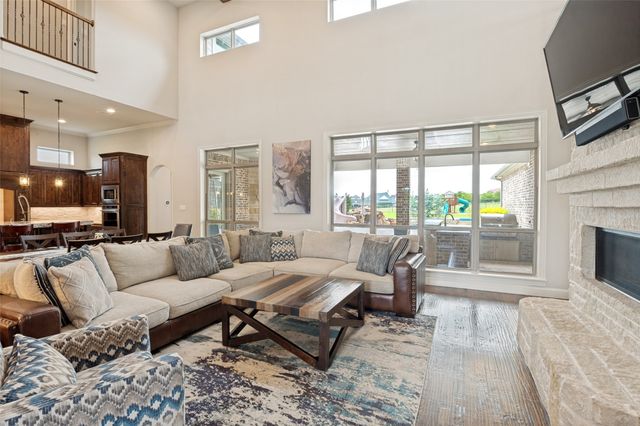 312 Angelina Drive, Aledo, TX 76008