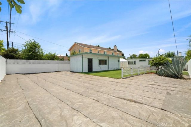 10550 Tamarack Avenue, Los Angeles, CA 91331