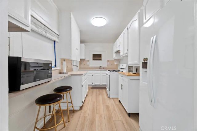 10550 Tamarack Avenue, Los Angeles, CA 91331