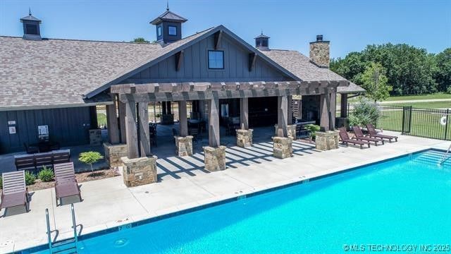 219 Patriot Pointe Avenue, Eufaula, OK 74432
