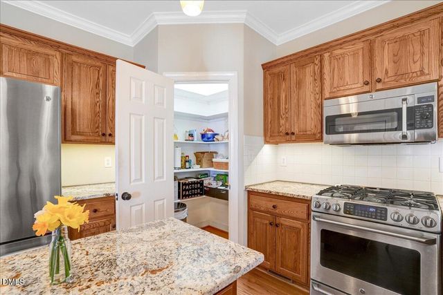 2341 Knoll Ridge Lane, Wake Forest, NC 27587