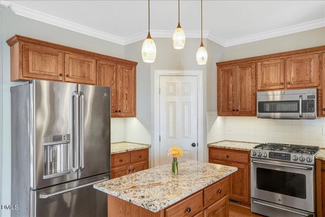 2341 Knoll Ridge Lane, Wake Forest, NC 27587