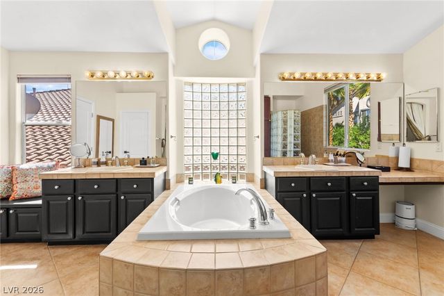 2017 Arbor Forest Street, Las Vegas, NV 89134