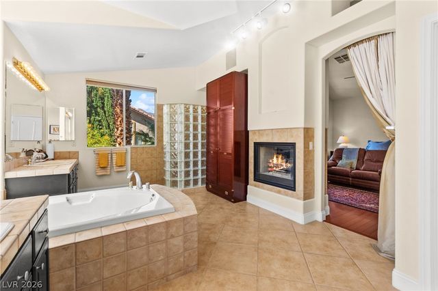 2017 Arbor Forest Street, Las Vegas, NV 89134