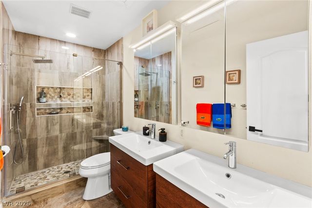 2017 Arbor Forest Street, Las Vegas, NV 89134
