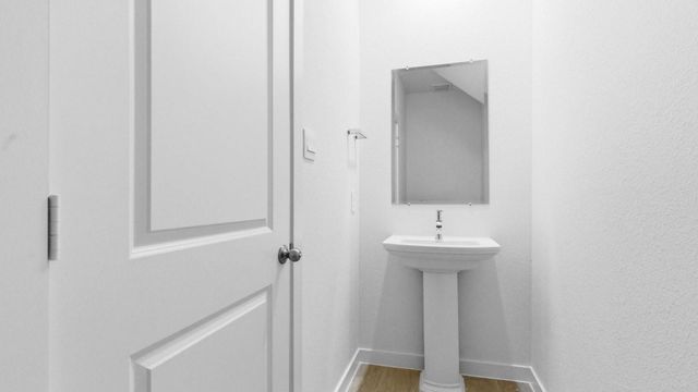 10714 Sage Bend Dr, Beasley, TX 77417