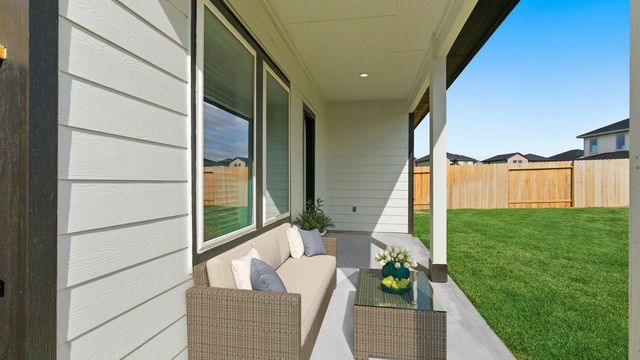 10714 Sage Bend Dr, Beasley, TX 77417