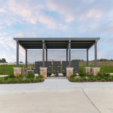 315 Regal Lane, Irving, TX 75039