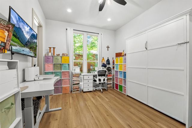 10 Lost Circle, Coldspring, TX 77331