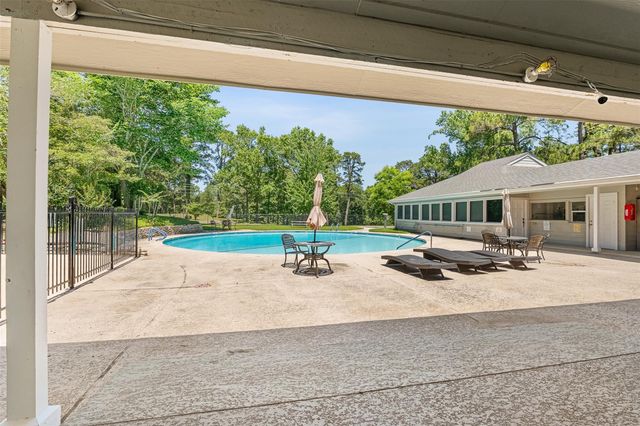 10 Lost Circle, Coldspring, TX 77331